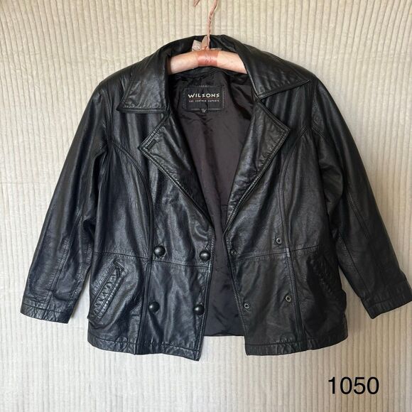 Wilsons Leather Jackets & Blazers - Vintage Wilson's Women's Black 100% Leather Jacket Size XS Pockets No Belt